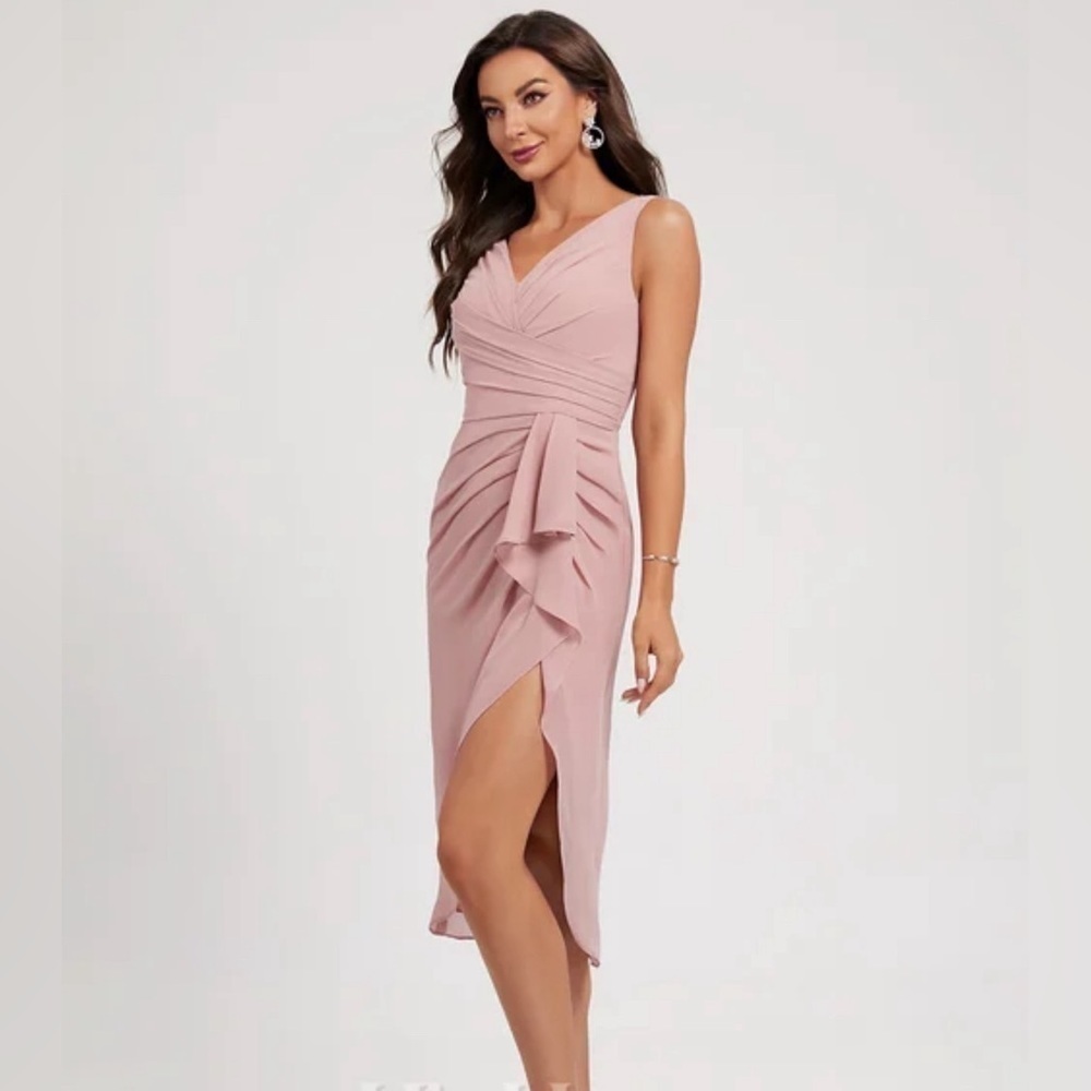 NWT JJs House 8 Sheath V-Neck Asymmetrical Chiffon Cocktail Dress Pleated Ruffle - Picture 2 of 8